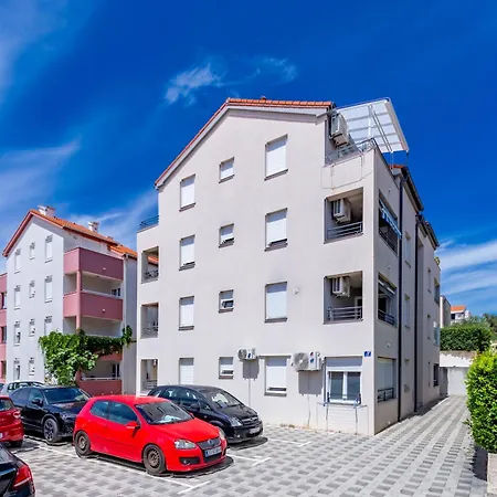 Apartmants Neli 아파트
